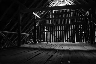 Lyon+Barn+interior.JPG