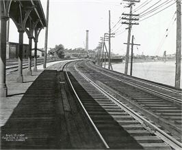 elevated_rail_guest_02.jpg
