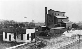 armours_warehouse_historic062829lr.jpg