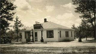 Deling's Mobil Oil Gas Station Harrison.JPG