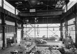 monon_erecting_shop_interior356745pu.jpg