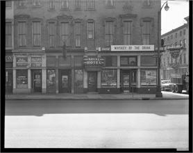 ROYAL HOTEL AT SEVENTH AND JEFFERSON.jpg