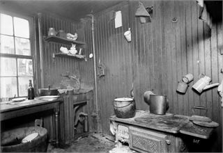 TENEMENT BUILDING KITCHEN 001.jpg